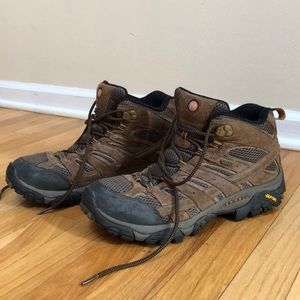 Men's Moab 2 Mid Waterproof Hiking Boot